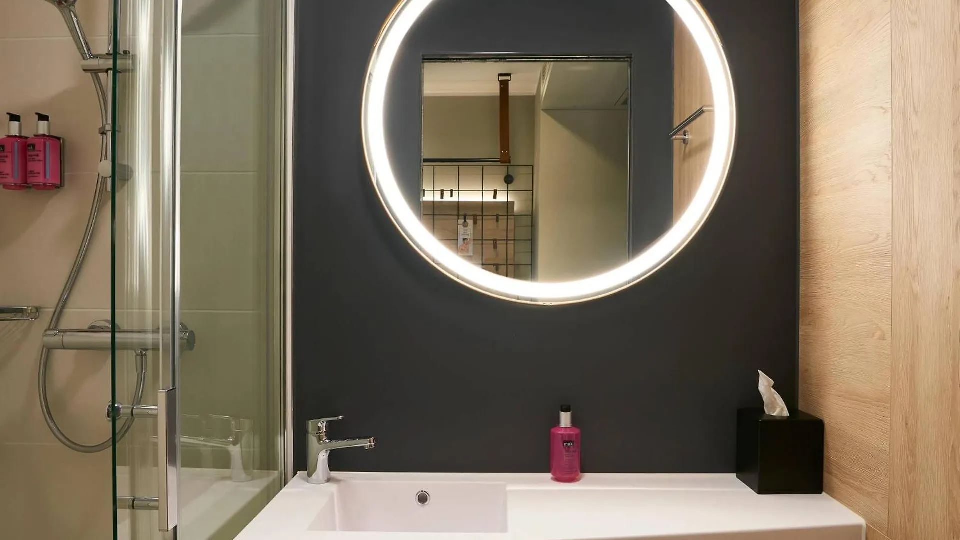 Moxy Chester Hotel